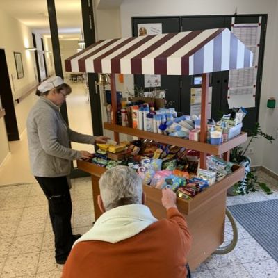 "Mobiler Kiosk im Elisabeth-Haus"