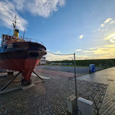"Spanische Fachkräfte erkunden Bremerhaven"