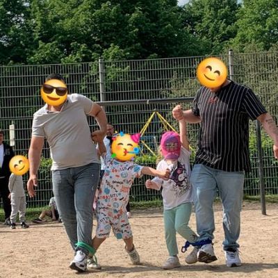 "Papa-Kind-Tag"