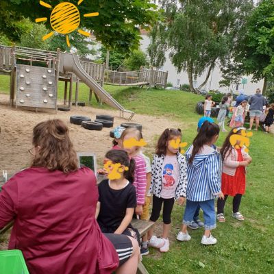 "Liebe Familien der Kita Ellhornstraße,"