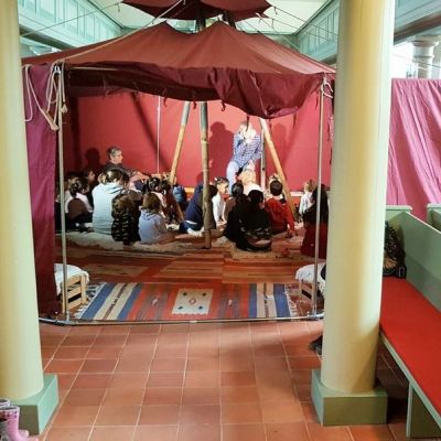 ""Erzählzelt" zu Gast in der Alten Kirche"