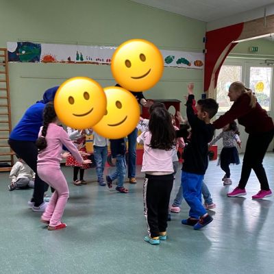 "Balletschule „Dance Art“ zu Gast in der Kita Ellhornstraße"