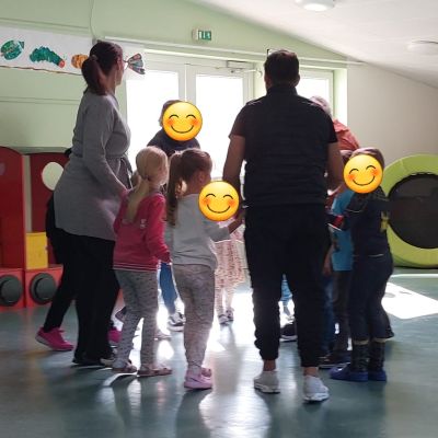 "Tanzschule „Dance Art“ zu Gast in der Kita Ellhornstraße"