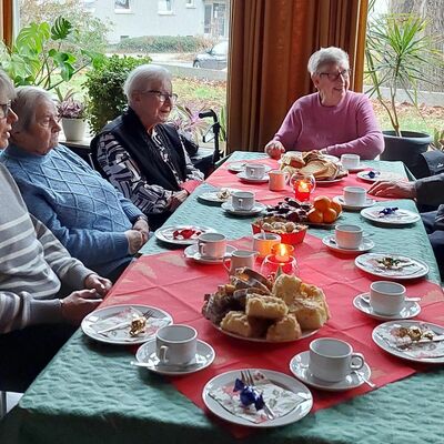 "Liebe SeniorPartner-Senioren,"