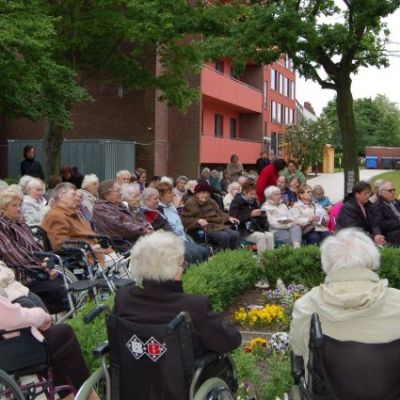 "50 Jahre Elisabeth-Haus und Matthäus Gemeinde"